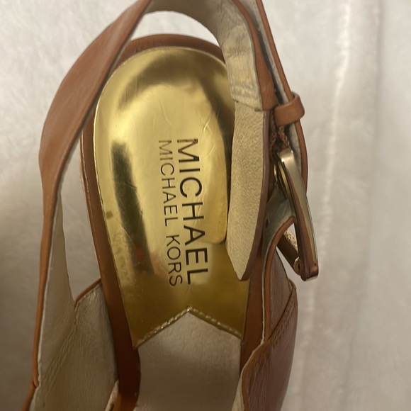 Michael Kors wedge shoes size 7M - Picture 7 of 9